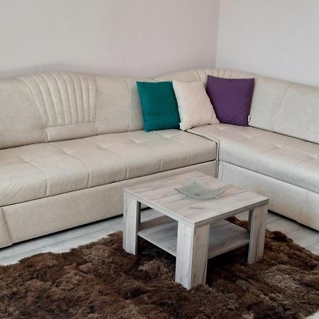 Lux apartman Čačak Extérieur photo