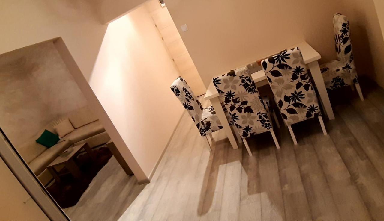 Lux apartman Čačak Extérieur photo