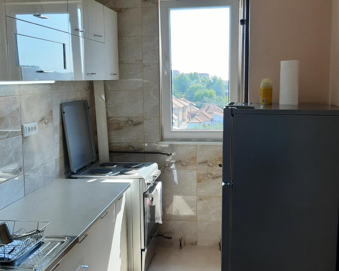 Lux apartman Čačak Extérieur photo